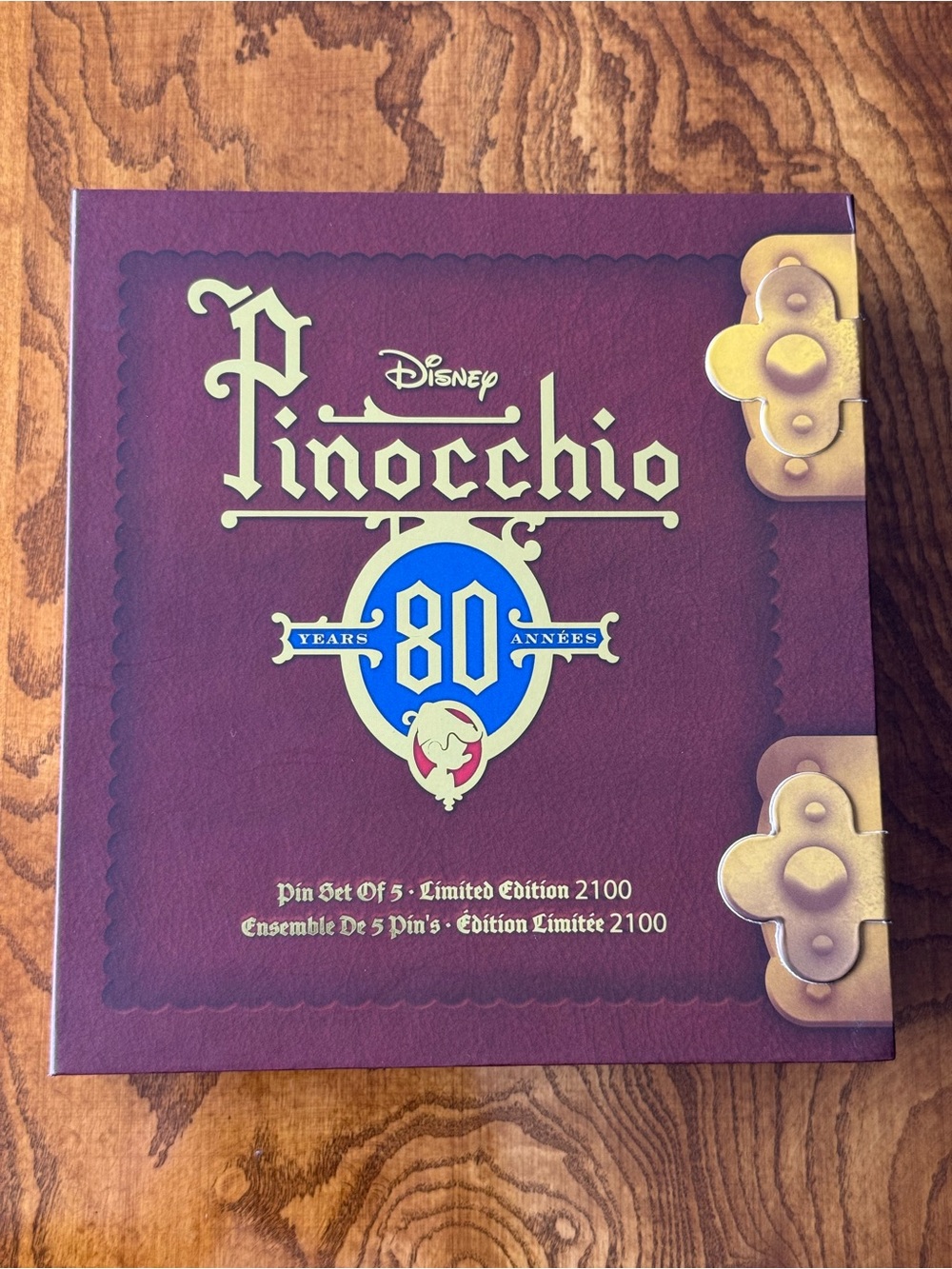 Disney Pinocchio 80 Years Limited Edition of 2100 (5 pin Box Set)